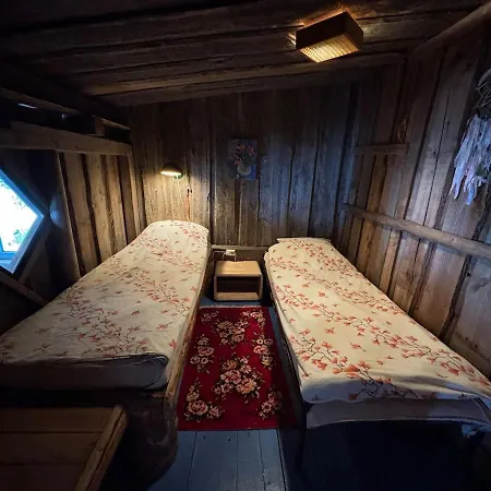 Maria Pipi House Matsi
